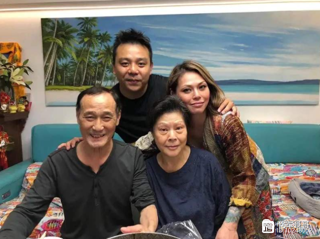 77岁陈惠敏近况曝光，与相恋50年女友结婚，对方曾为他坐三年牢