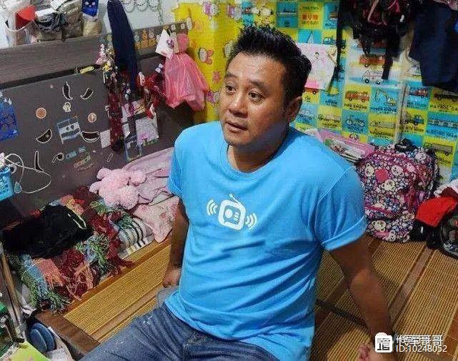 他是TVB金牌绿叶，出道30多年薪水不高，如今51岁转行开肉铺