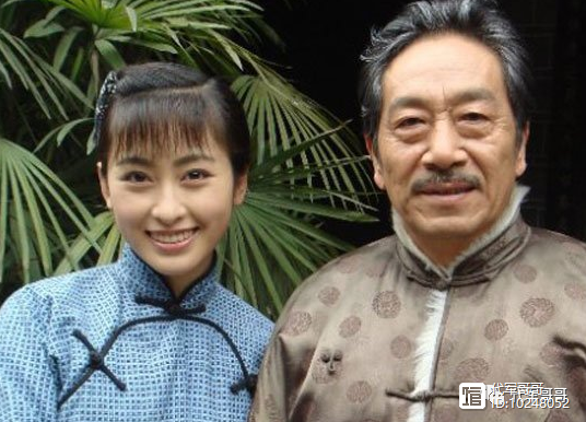 揭秘73岁著名演员王奎荣与小37岁娇妻的幸福婚姻生活