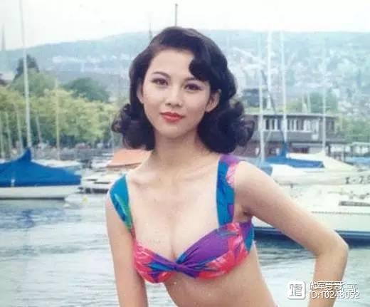 她18岁卖身为母还赌债，吴奇隆爱过她，42岁成炫夫狂魔
