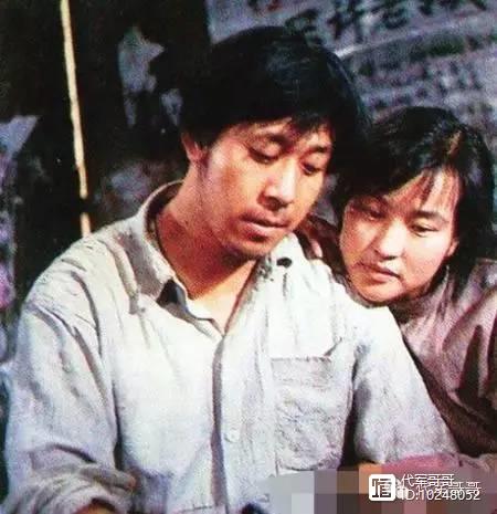 刘晓庆与姜文29年前同居亲密照曝光