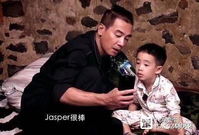 《爸爸5》陈小春儿子Jasper狂吸粉，这些年迷倒观众的萌娃有哪些？