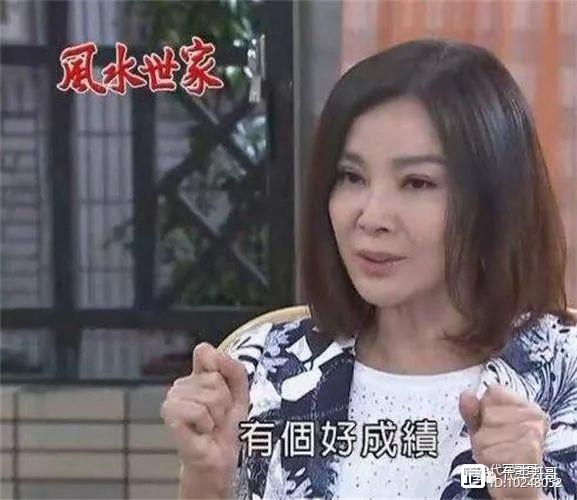 她是罗志祥干妈，与男友隐婚9年后离婚，如今62岁依旧美如少女！