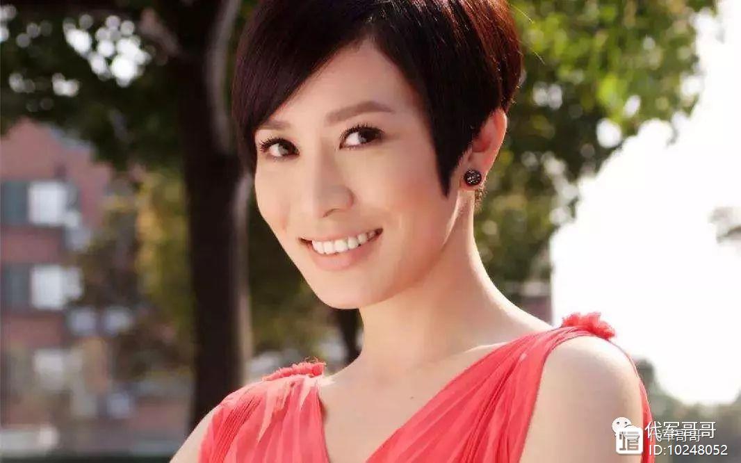 她初恋陈浩民，二恋郑嘉颖，如今43岁为何还是单身？
