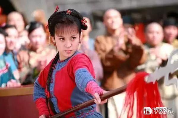 22岁演柳红出名，28岁嫁幼儿园同学，如今演《大江大河》走红