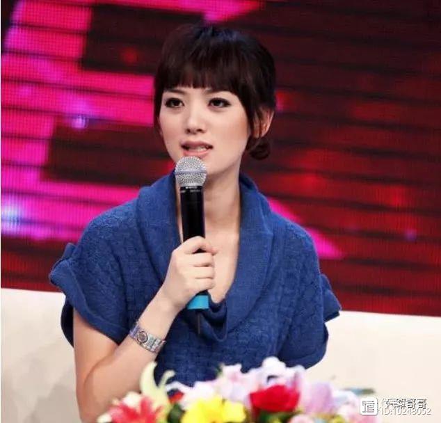 她曾是美女主持人，出道多年零绯闻，如今37岁却凭演技逆袭