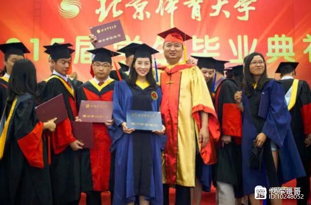 她9岁才上小学，曾被称为北体学霸，如今29岁成影坛香饽饽