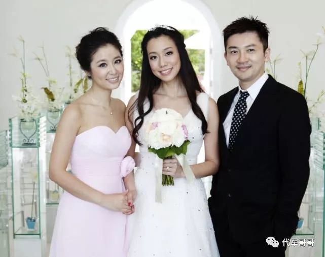 又一女星成功产子！41岁高龄产妇还鼓励顺产，老公身世显赫