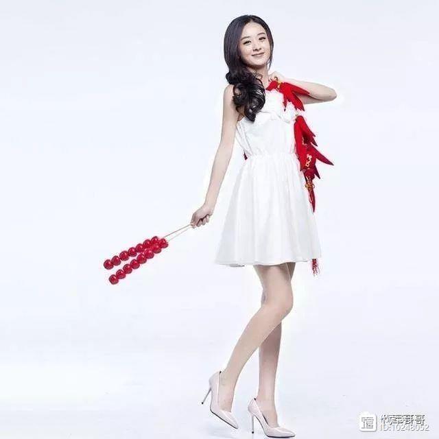 盘点娱乐圈八位小脚美女明星，看看谁的鞋码最小？