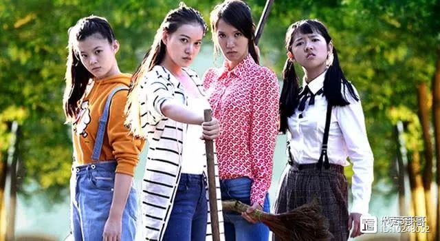 她的名字十分有趣，长得清纯气质古灵精怪，20岁演青春片上热搜