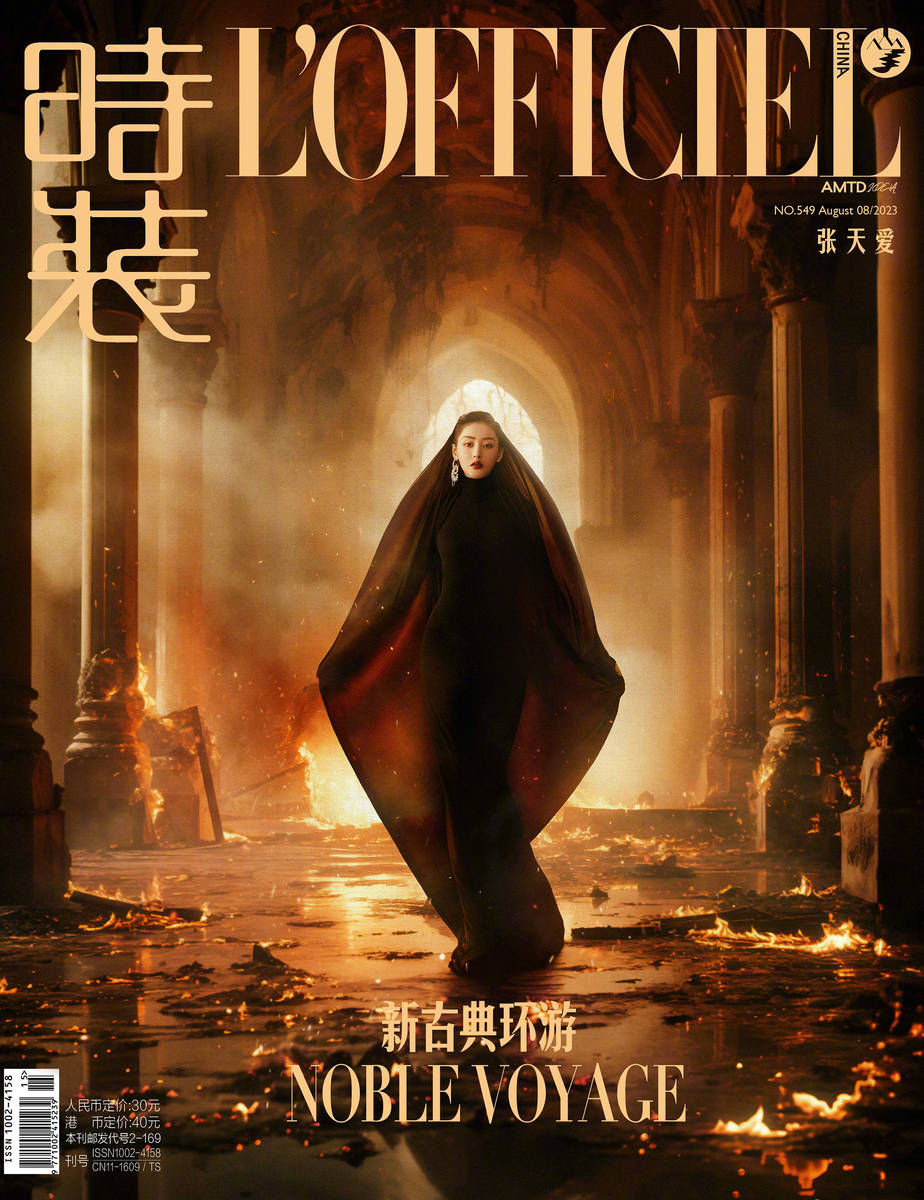 组图：张天爱古堡黑天鹅大片释出 一袭黑裙秀出优越肩颈线