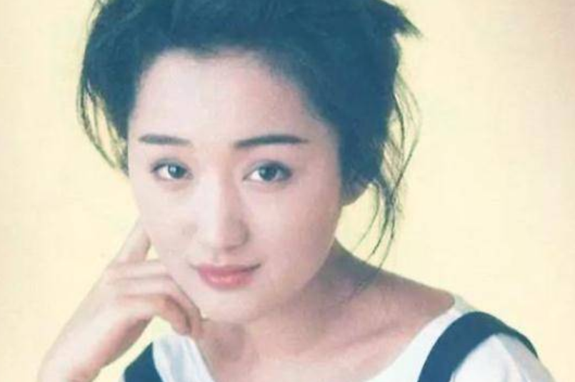 杨钰莹的隐秘情史：昔日恋人赖文峰出狱后，为何没与她重燃旧情？