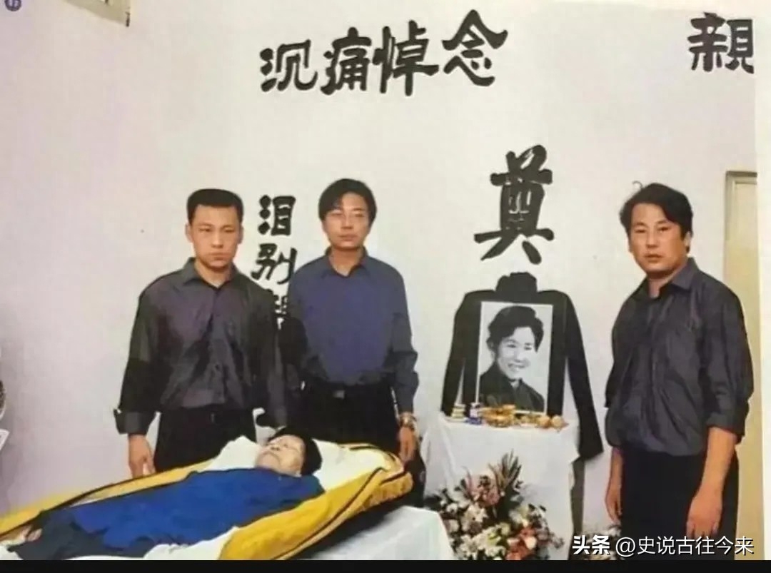 2000年，赵丽蓉病逝留下最后一张照片，遗容看起来非常的安详