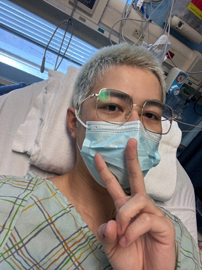 陈学冬自曝车祸中受伤，已做了三次手术：还好脸没事