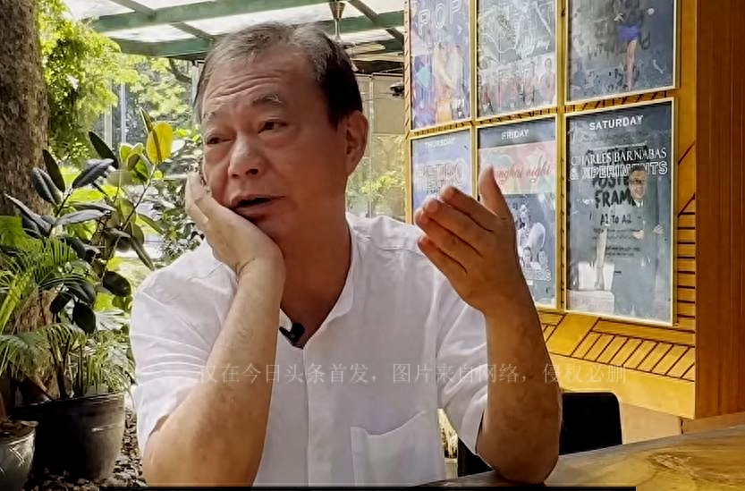 66岁港星廖伟雄离开广东小县城出国定居当农民，热爱养鸡和种菜