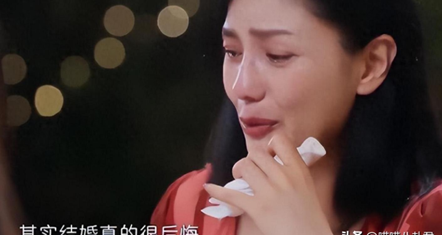 沙溢胡可婚变？女方大闹片场捉拿第三者，节目中崩溃大哭后悔结婚
