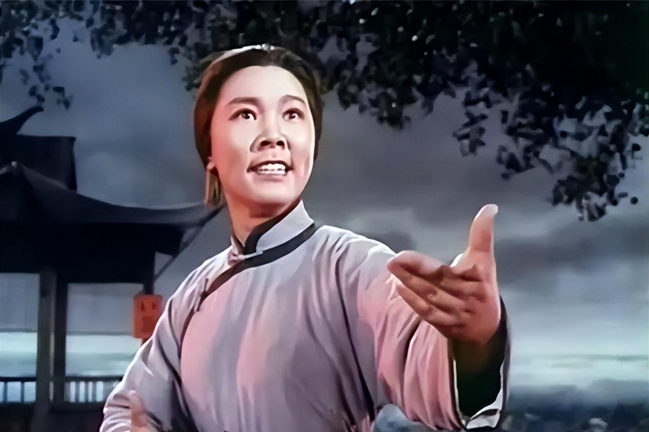 “阿庆嫂”扮演者洪雪飞，因“贪心”撒了一个谎，53岁命丧沙漠