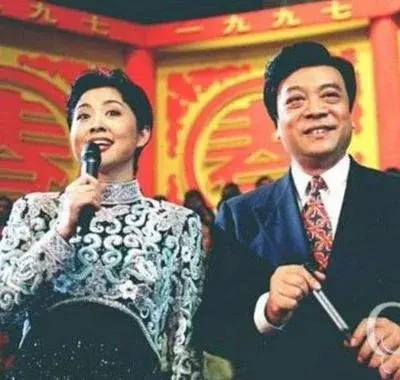 赵忠祥去世后，家人清点，发现他留下的房产、藏品、现金超过10亿