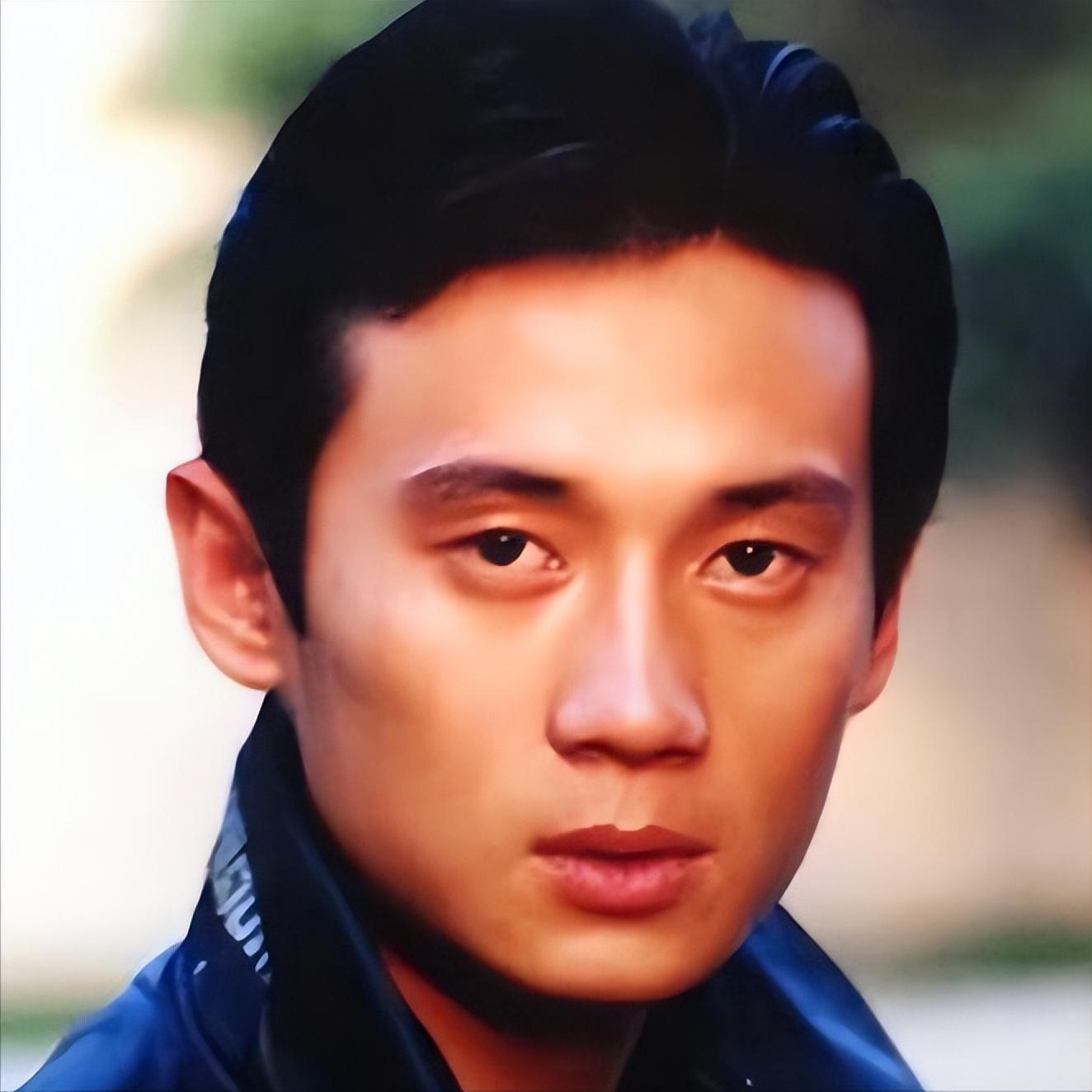 徐洪浩：比妻子大10岁，家里家外都被妻子领导，风光背后有眼泪