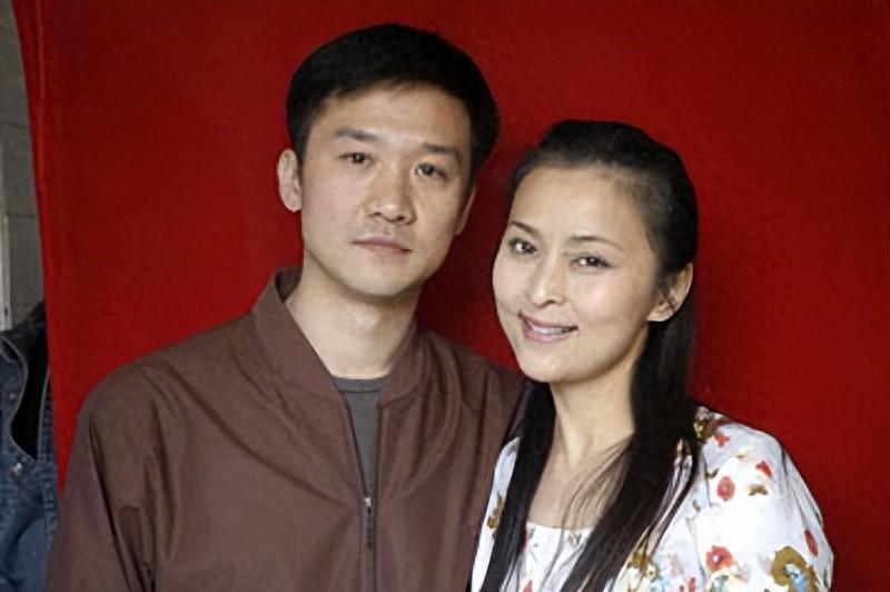 与黄志忠离婚后带着儿子嫁小丈夫,10年过去,才知道她的报复有多狠
