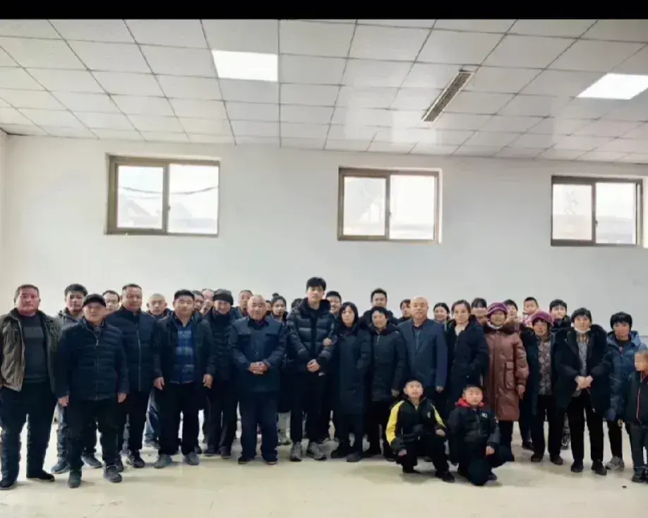 解爸爸对儿子用心，带清帅体检，医院里又圈了一批天使的粉后合影