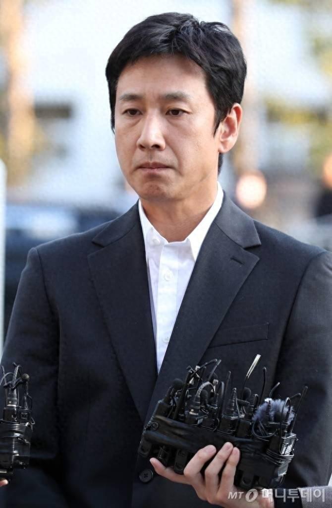 韩国演员李善均去世 尸体在首尔卧龙公园附近被发现